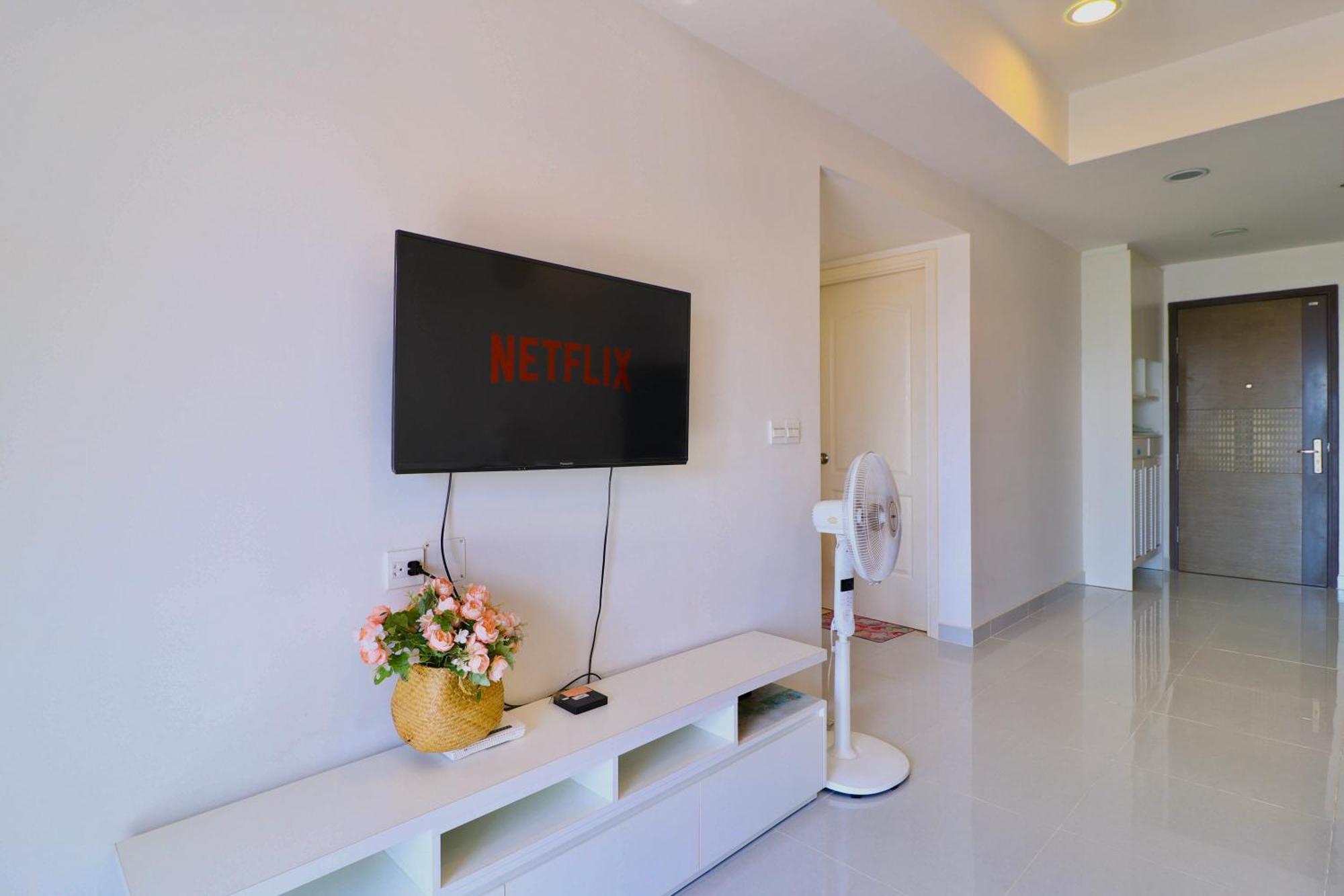 Premier Aparts - Soho Residence, City Central, 10Mins To Benthanh Market, Buivien Street Хошимин Экстерьер фото
